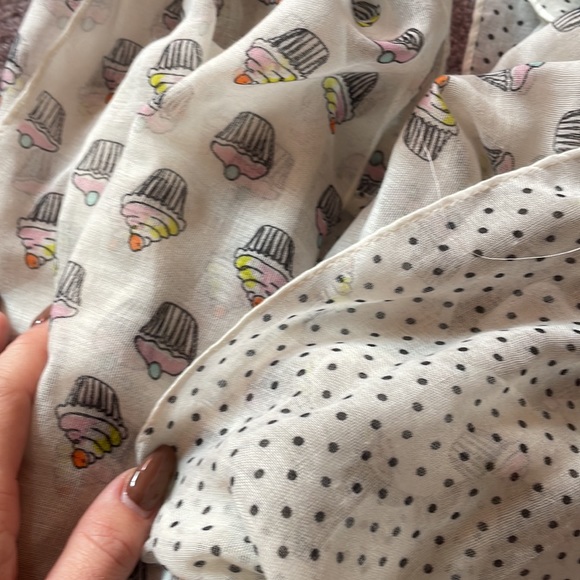 INFINITY SCARVES - Picture 6 of 6